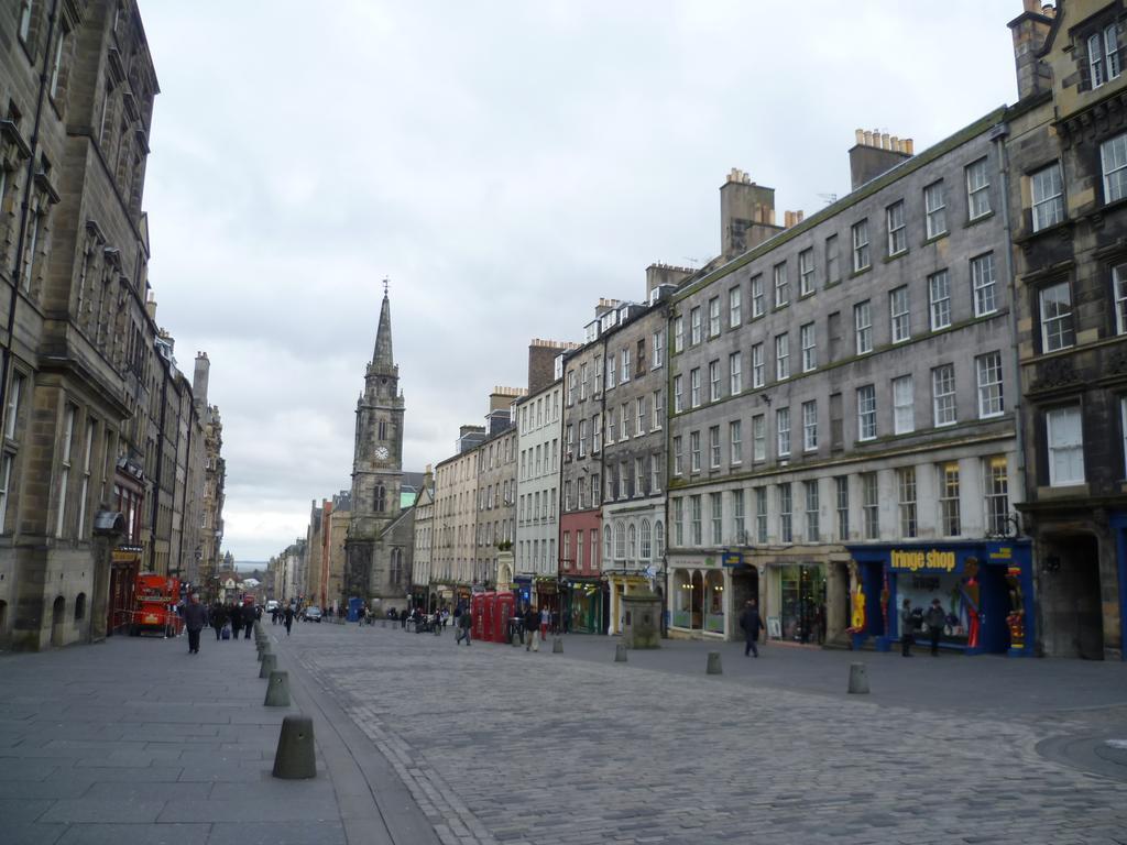 Apartamento Clamshell Land - Royal Mile Edimburgo Habitación foto